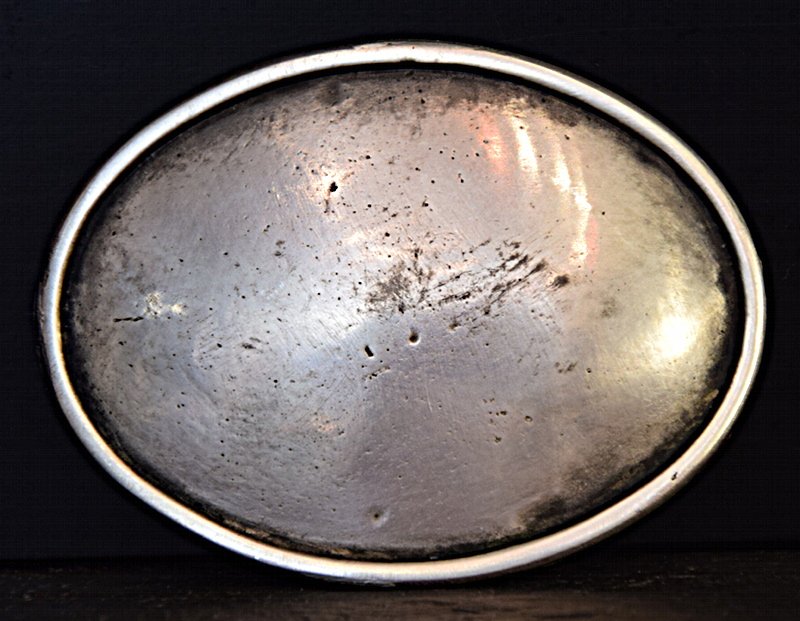 Schlichte ovale Platte für kleine Gürtelschießen 